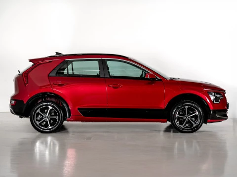 Kia Niro 1.6 GDi HEV 95kW (129CV) Drive