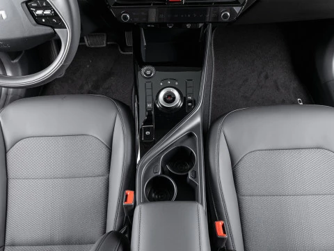 Kia Niro 1.6 GDi HEV 95kW (129CV) Drive