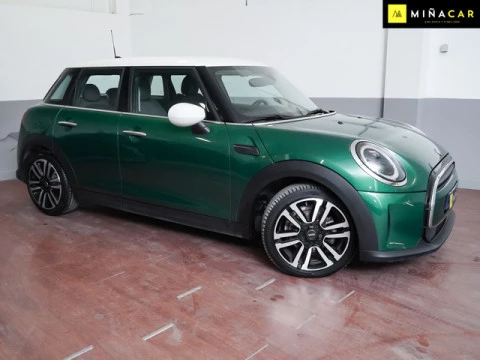 MINI Cooper  100 kW (136 CV)