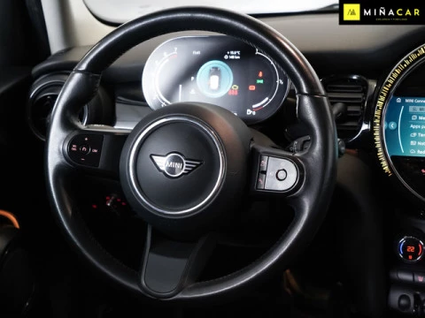 MINI Cooper  100 kW (136 CV)