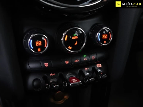 MINI Cooper  100 kW (136 CV)