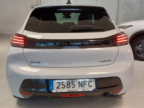 Peugeot 208 Allure HYBRID 110 eDCS6
