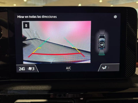 Nissan Micra Standard Range 4x2 N-Connecta