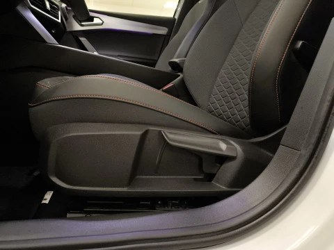 Seat Leon 1.4 e-Hybrid SANDS FR XL DSG 150 kW (204 CV)