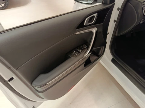 Kia Ceed 1.5 MHEV 103kW (140CV) Tech DCT