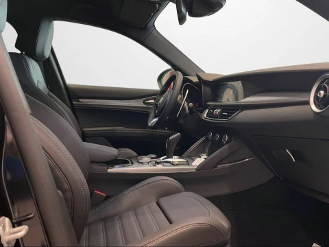 Alfa Romeo Stelvio 2.2 Diésel 118kW (160CV) Veloce