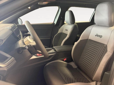 Jeep Compass Full Electric Jeep Compass BEV Altitude
