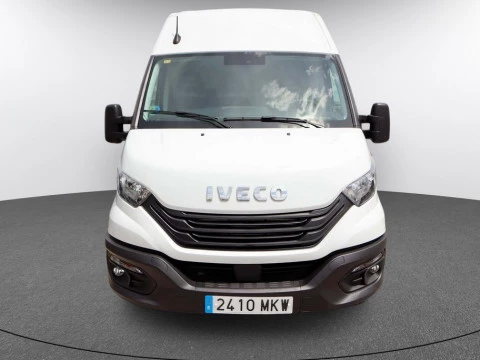 Iveco DAILY 3.0 T 40C 14N V 3520L/H3 13.4 M3 CNG 4P