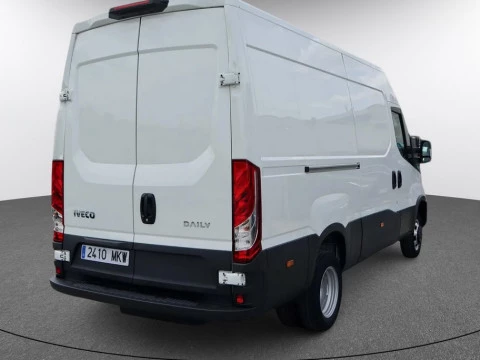 Iveco DAILY 3.0 T 40C 14N V 3520L/H3 13.4 M3 CNG 4P