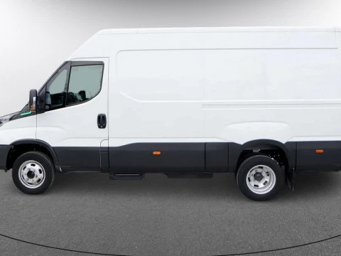 Iveco DAILY 3.0 T 40C 14N V 3520L/H3 13.4 M3 CNG 4P