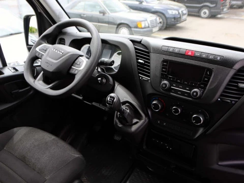 Iveco DAILY 3.0 T 40C 14N V 3520L/H3 13.4 M3 CNG 4P