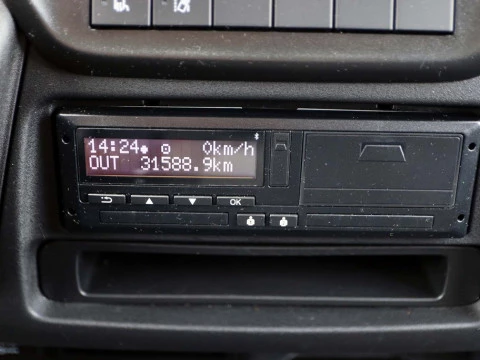 Iveco DAILY 3.0 T 40C 14N V 3520L/H3 13.4 M3 CNG 4P