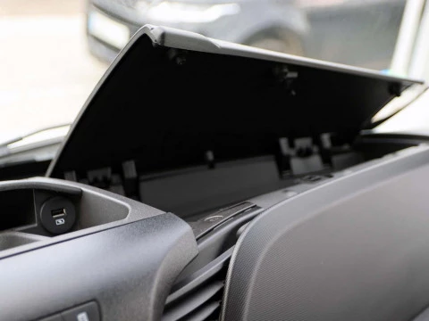 Iveco DAILY 3.0 T 40C 14N V 3520L/H3 13.4 M3 CNG 4P