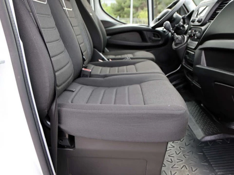 Iveco DAILY 3.0 T 40C 14N V 3520L/H3 13.4 M3 CNG 4P