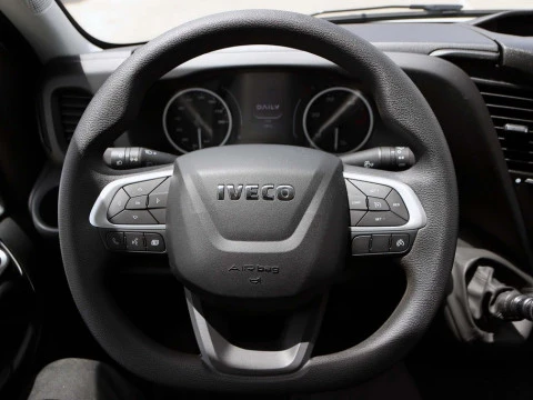 Iveco DAILY 3.0 T 40C 14N V 3520L/H3 13.4 M3 CNG 4P