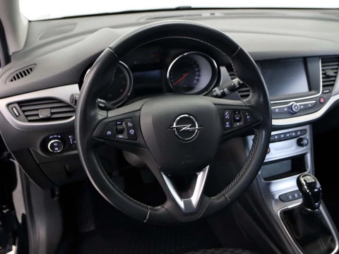 Opel ASTRA 1.2T SHL 81KW EDITION 5P