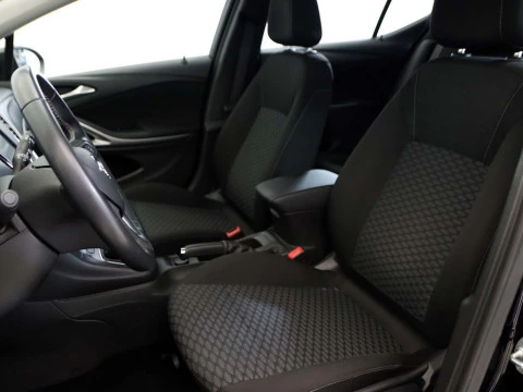 Opel ASTRA 1.2T SHL 81KW EDITION 5P