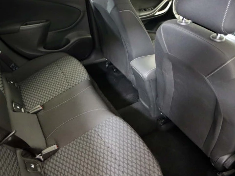 Opel ASTRA 1.2T SHL 81KW EDITION 5P