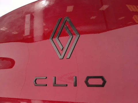 Renault Clio esprit Alpine full hybrid E-Tech 116kW