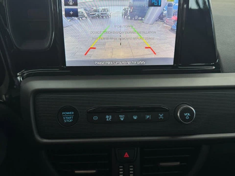 Ford Tourneo Courier 1.0 Ecoboost 92kW (125CV) Titanium