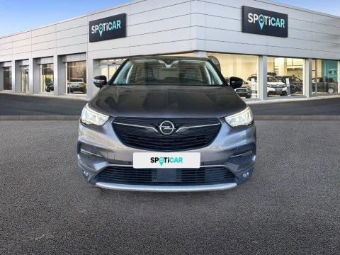 Opel Grandland X 1.2 Turbo Design & Tech