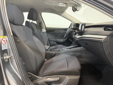 Skoda Octavia 1.5 TSI m-HEV Selection DSG 110 kW (150 CV)