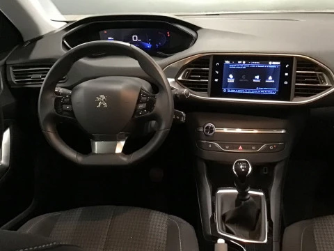 Peugeot 308 5P Active Pack Puretech 110 S&S MAN