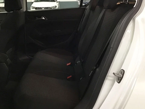 Peugeot 308 5P Active Pack Puretech 110 S&S MAN
