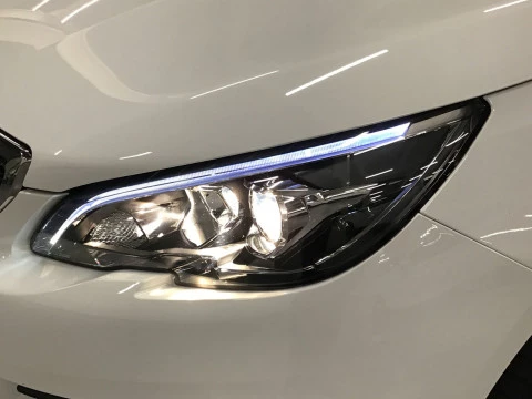 Peugeot 308 5P Active Pack Puretech 110 S&S MAN