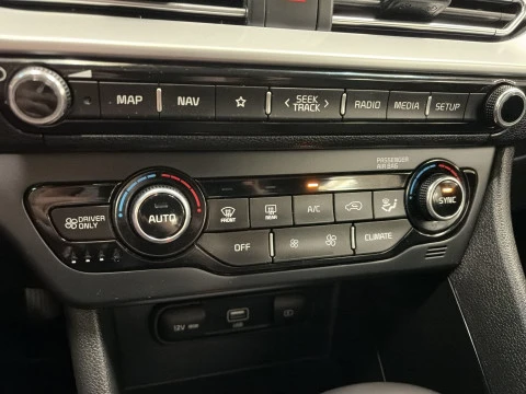 Kia Niro 1.6 GDi HEV Drive 104 kW (141 CV)
