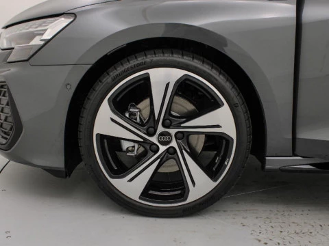 Audi A3 2.0 35 TDI S TRONIC BLACK LINE 150 4P