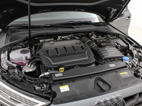 Audi A3 2.0 35 TDI S TRONIC BLACK LINE 150 4P