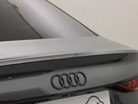 Audi A3 2.0 35 TDI S TRONIC BLACK LINE 150 4P