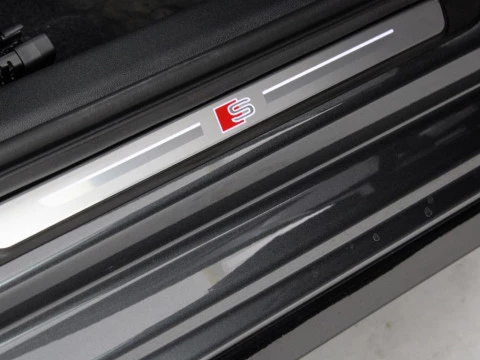 Audi A3 2.0 35 TDI S TRONIC BLACK LINE 150 4P