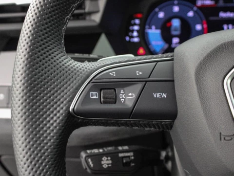 Audi A3 2.0 35 TDI S TRONIC BLACK LINE 150 4P