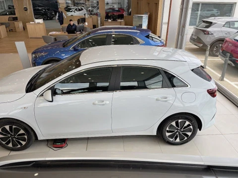 Kia Ceed 1.0 T-GDi 74kW (100CV) Drive