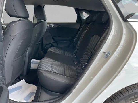 Kia Ceed 1.0 T-GDi 74kW (100CV) Drive