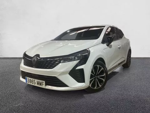 Renault Clio Techno TCe 90 (67kw) Renault Clio Techno TCe 90 (67kw)