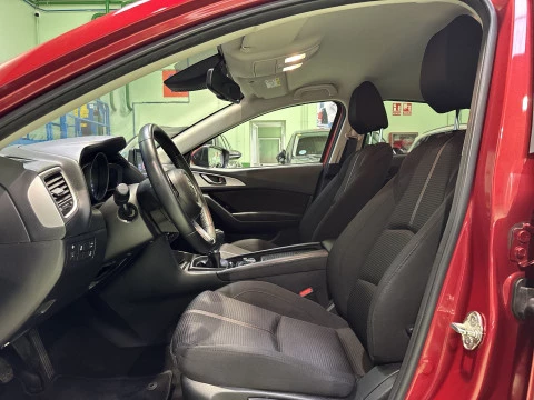 Mazda 3 2.0 Skyactiv-G Evolution 88 kW (120 CV)