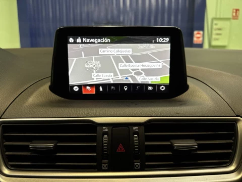 Mazda 3 2.0 Skyactiv-G Evolution 88 kW (120 CV)