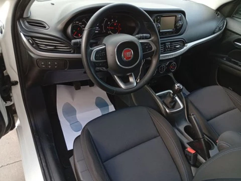 Fiat Tipo 5P 1.6 Multijet 88kW (120CV) Business