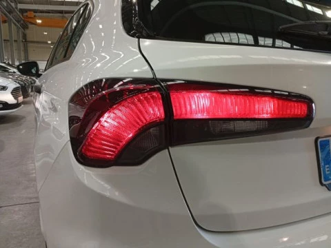 Fiat Tipo 5P 1.6 Multijet 88kW (120CV) Business