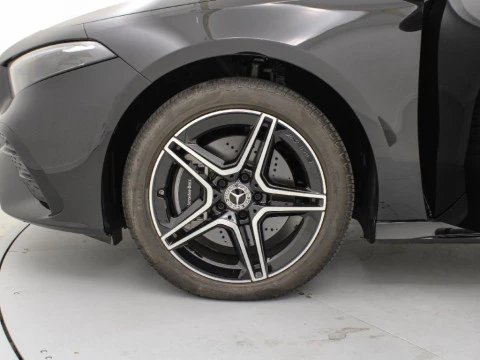 Mercedes-Benz Clase A A 250 e Sedan