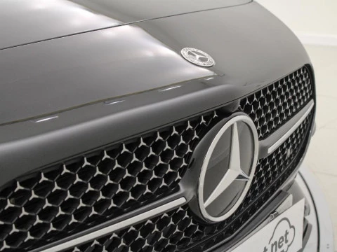 Mercedes-Benz Clase A A 250 e Sedan