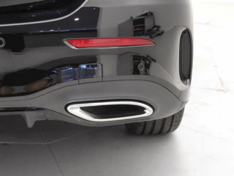 Mercedes-Benz Clase A A 250 e Sedan