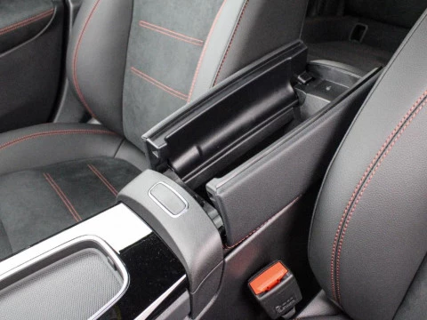 Mercedes-Benz Clase A A 250 e Sedan