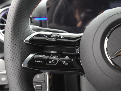 Mercedes-Benz Clase A A 250 e Sedan