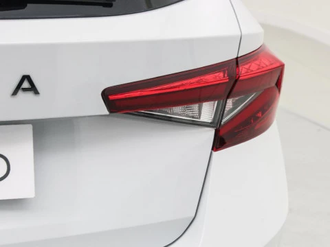 Skoda Octavia 1.0 TSI 85KW DSG PLUS 115 5P