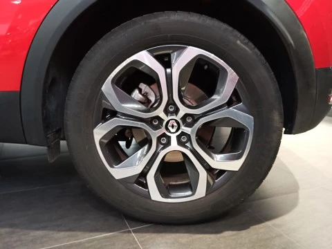 Renault Captur  Hibrido Enchufable  E-TECH Hibrido Enchufable Fast Track 117kW