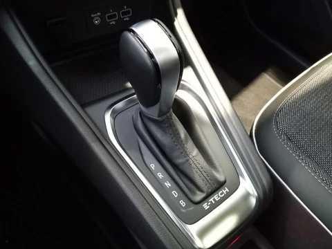 Renault Captur  Hibrido Enchufable  E-TECH Hibrido Enchufable Fast Track 117kW